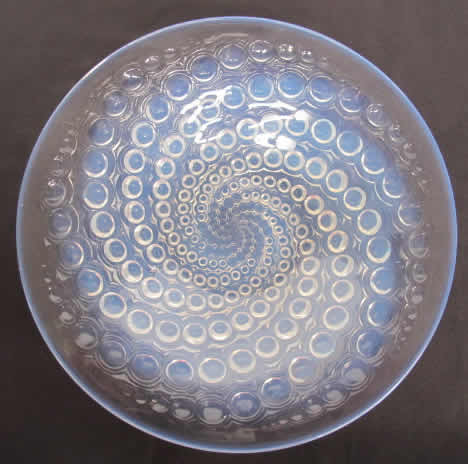 Rene Lalique Coupe Ouverte Volutes