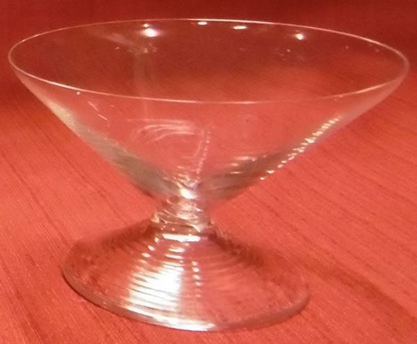 Rene Lalique Champagne Glass Arbois