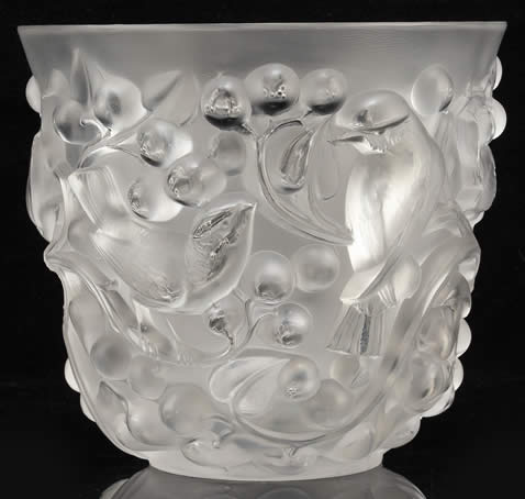 Rene Lalique Vase Avallon