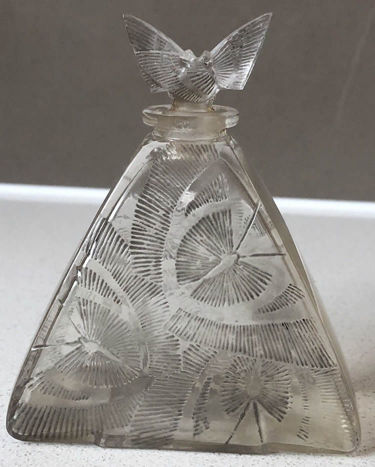 Rene Lalique Perfume Bottle D'Ou Viente-IL