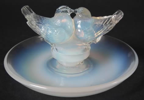 Rene Lalique Cendrier Deux Colombes