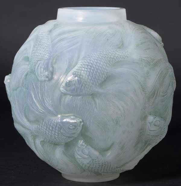 Rene Lalique Vase Formose