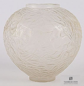 Rene Lalique Vase Gui