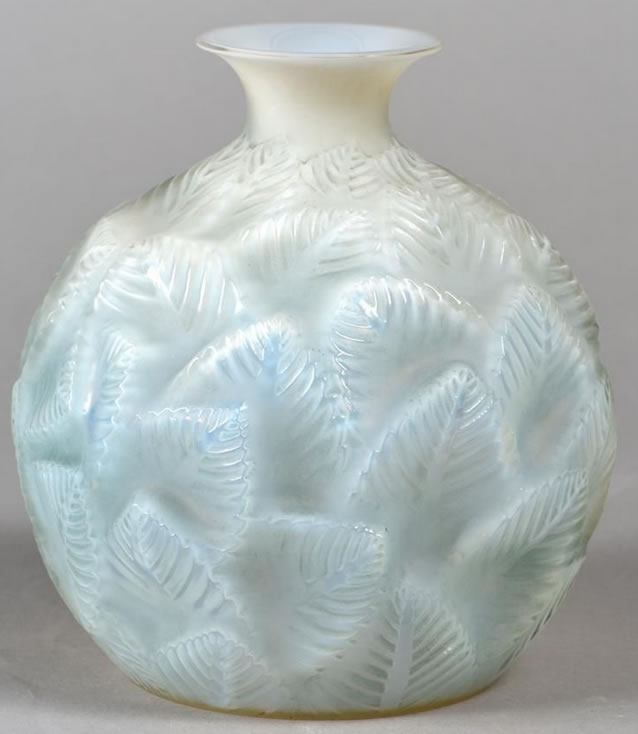 Rene Lalique Vase Ormeaux