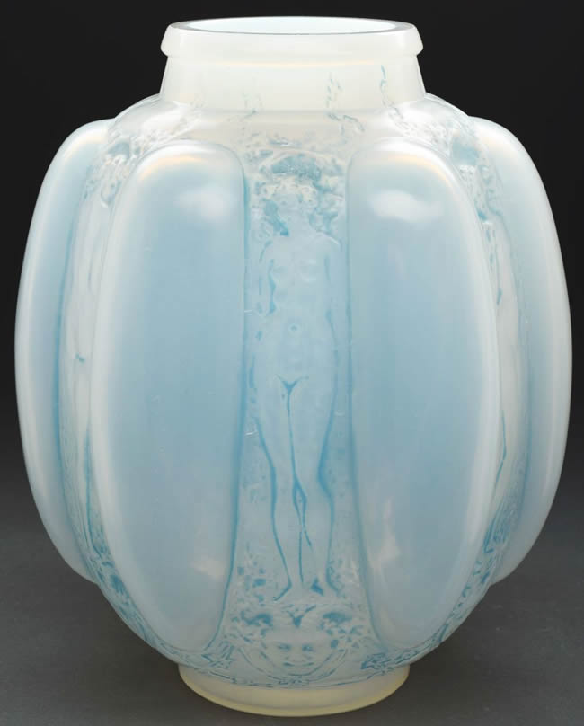 Rene Lalique Vase Six Figurines Et Masques