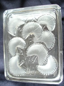 Bluets Lalique France Crystal Box