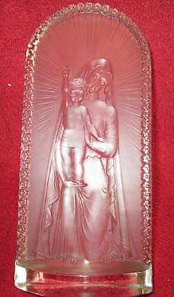 Vierge A L'Enfant Agenouillee Lalique France Crystal Modern Statue