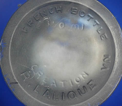 FRENCH BOTTLE 350 ML CREATION R. LALIQUE  VN molded signature on the underside of a ball shaped Worth Stars Dans La Nuit Blue Enameled Perfume Bottle